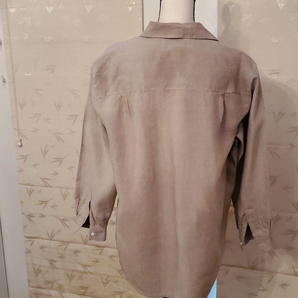 Light Jacket - Picture 3 of 3